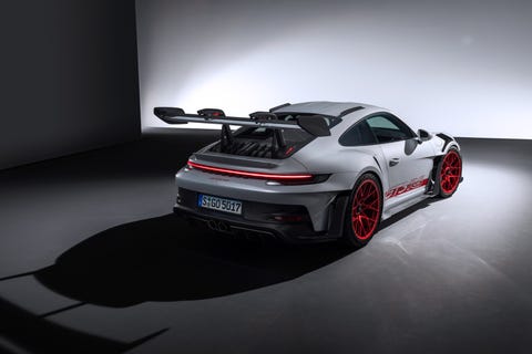 View Photos of the 2023 Porsche 911 GT3 RS