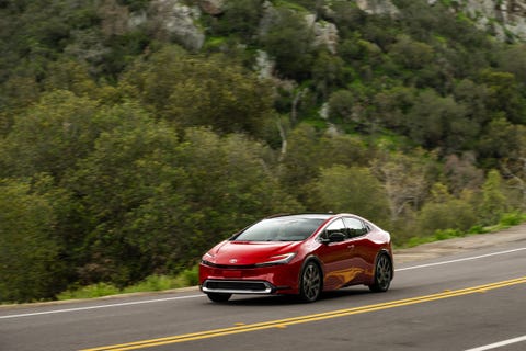 2023 toyota prius prime