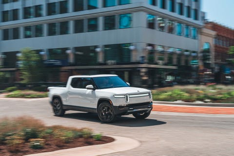 2023 rivian r1t dualmotor