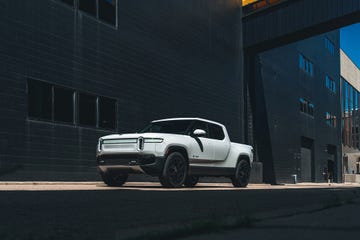 2023 rivian r1t dualmotor