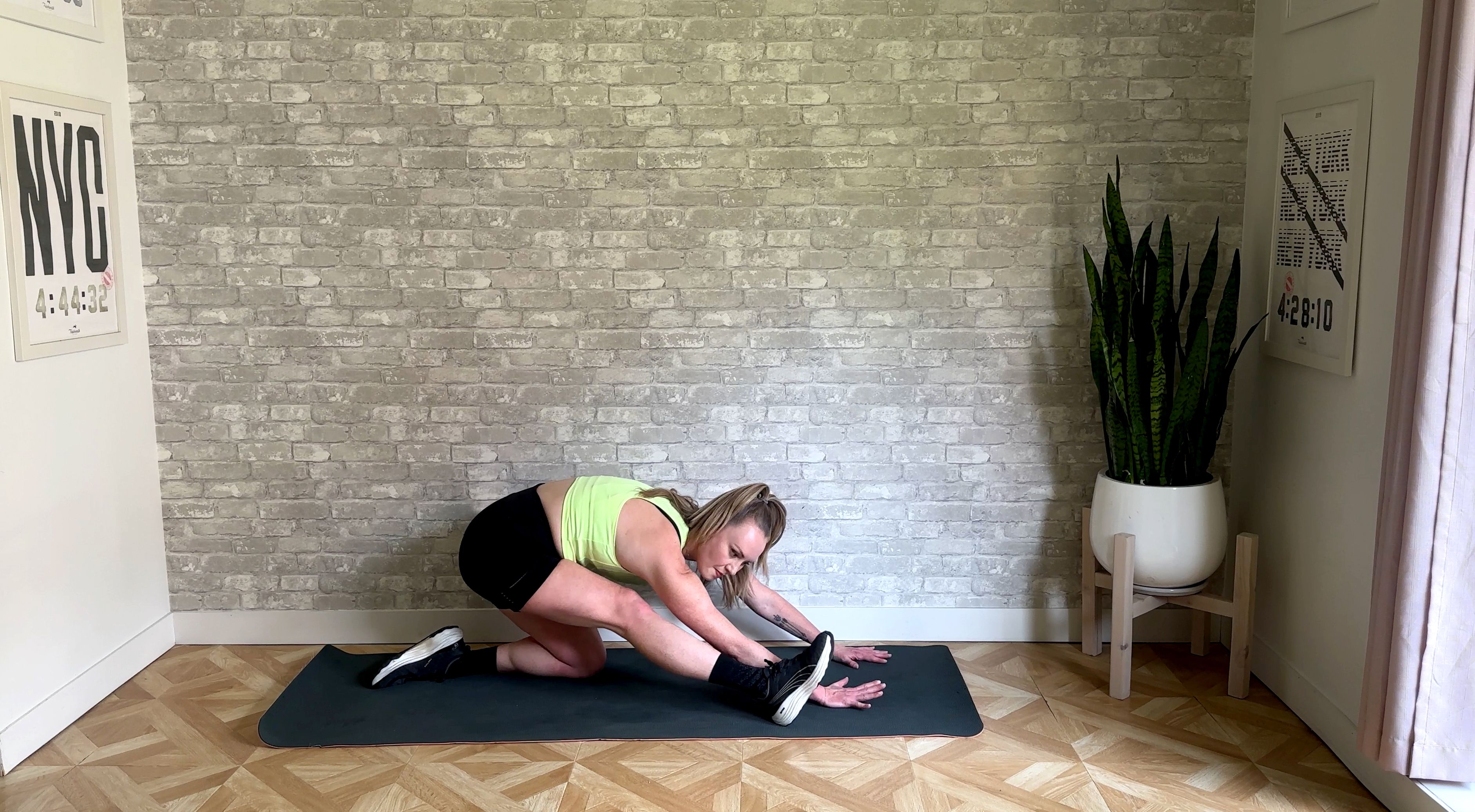 Flexibility Exercises: 7 Moves to Warm Up or Cool Down