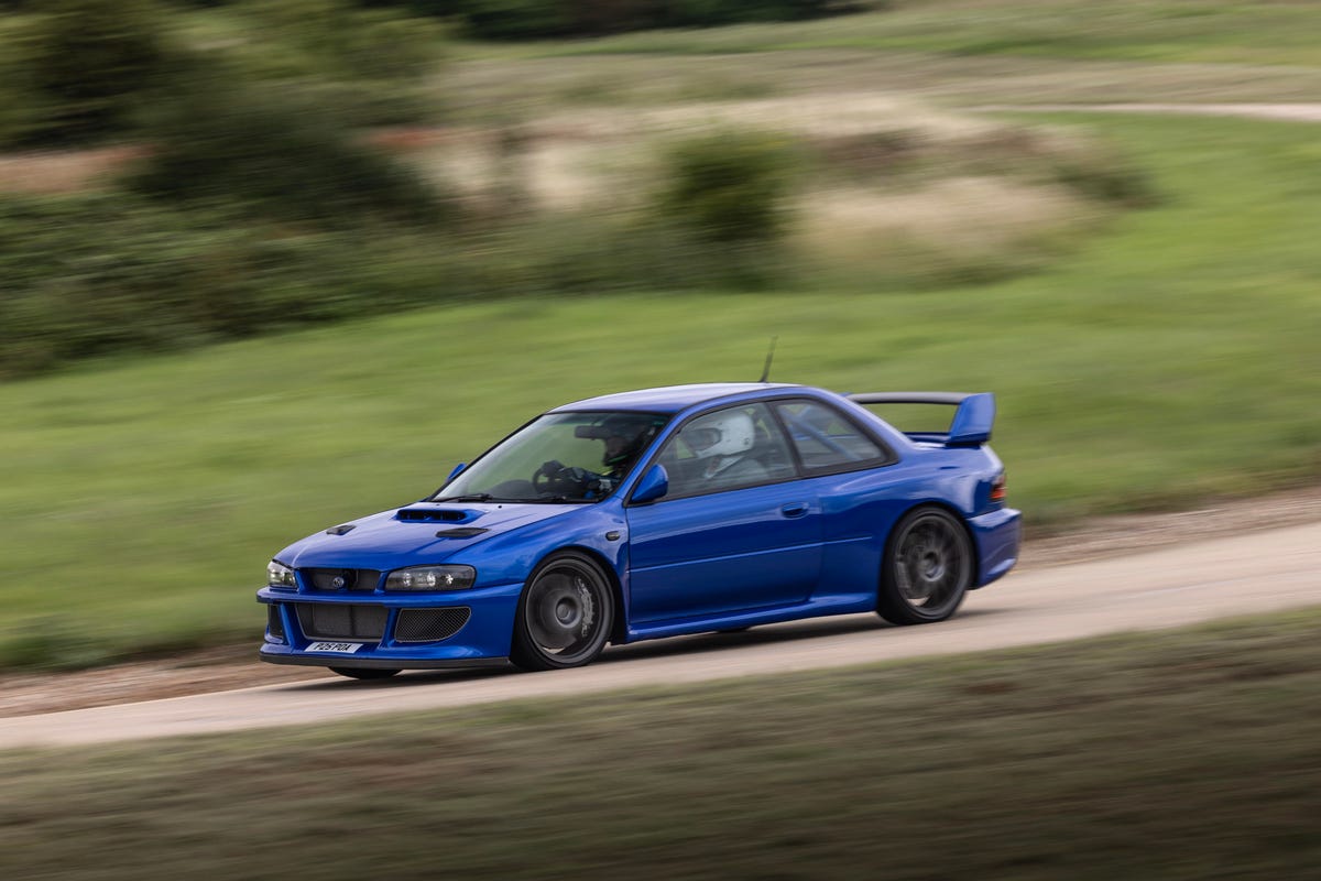 Subaru Impreza WRX STI 22b