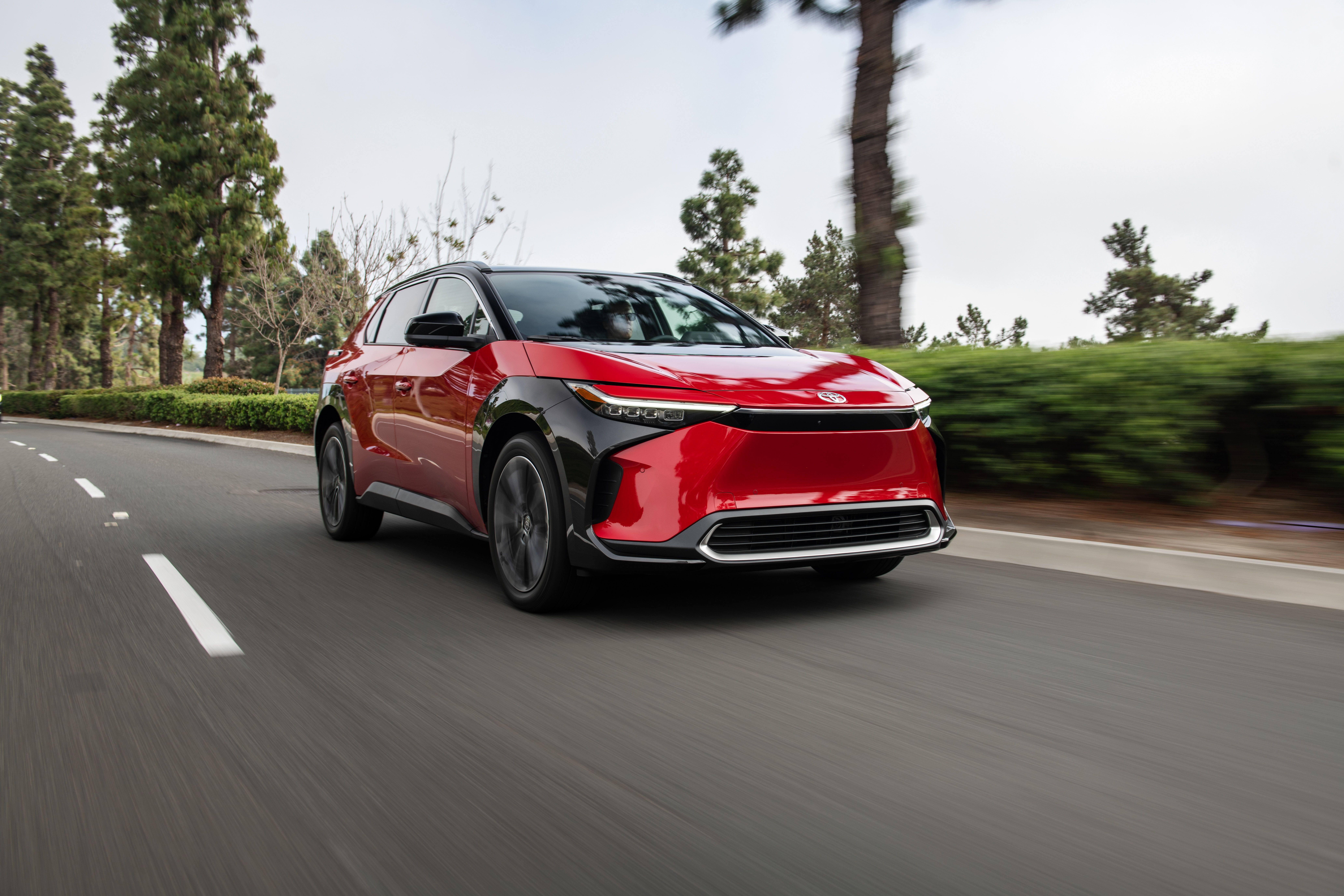 Tesla Model Y Performance (2022-2024) price and specifications - EV Database