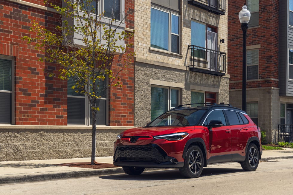 2023 toyota corolla cross hybrid