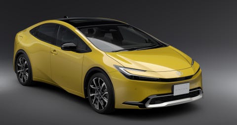 2023 toyota prius japanspec