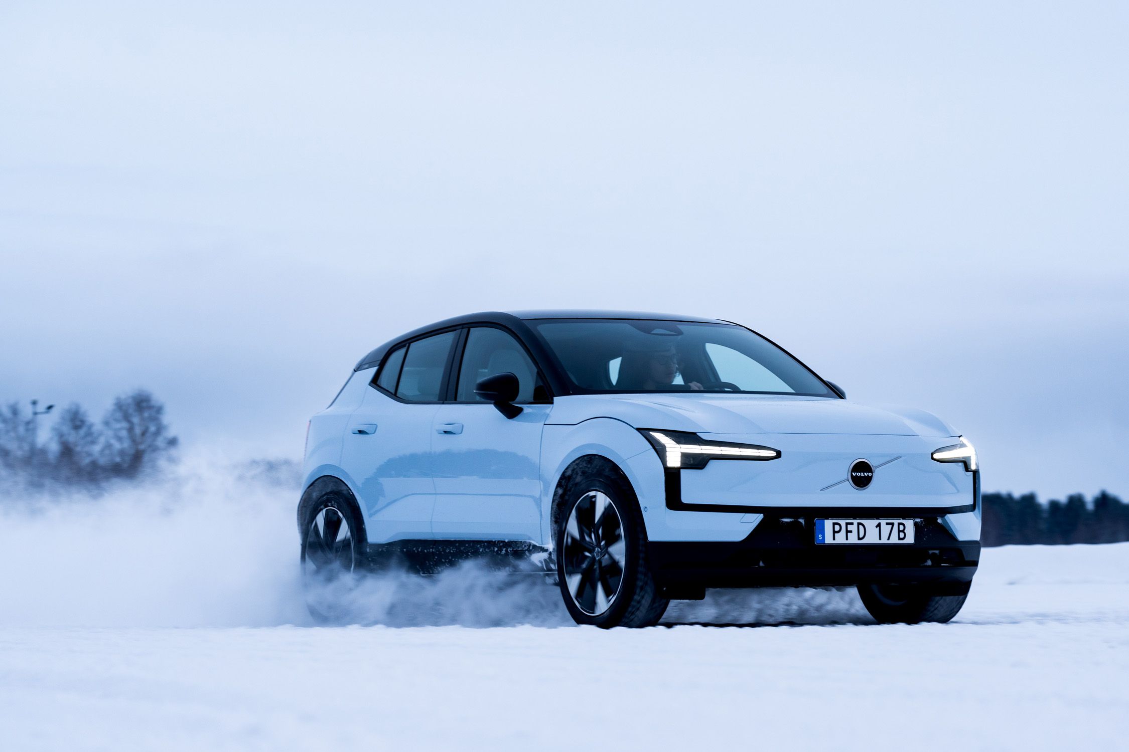 image of "Volvo Changes Its Mind, EX30 EV Deliveries Set for This Year"