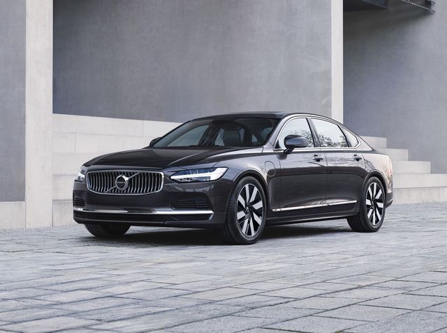 2023 Volvo S90 Review, Pricing, and Specs