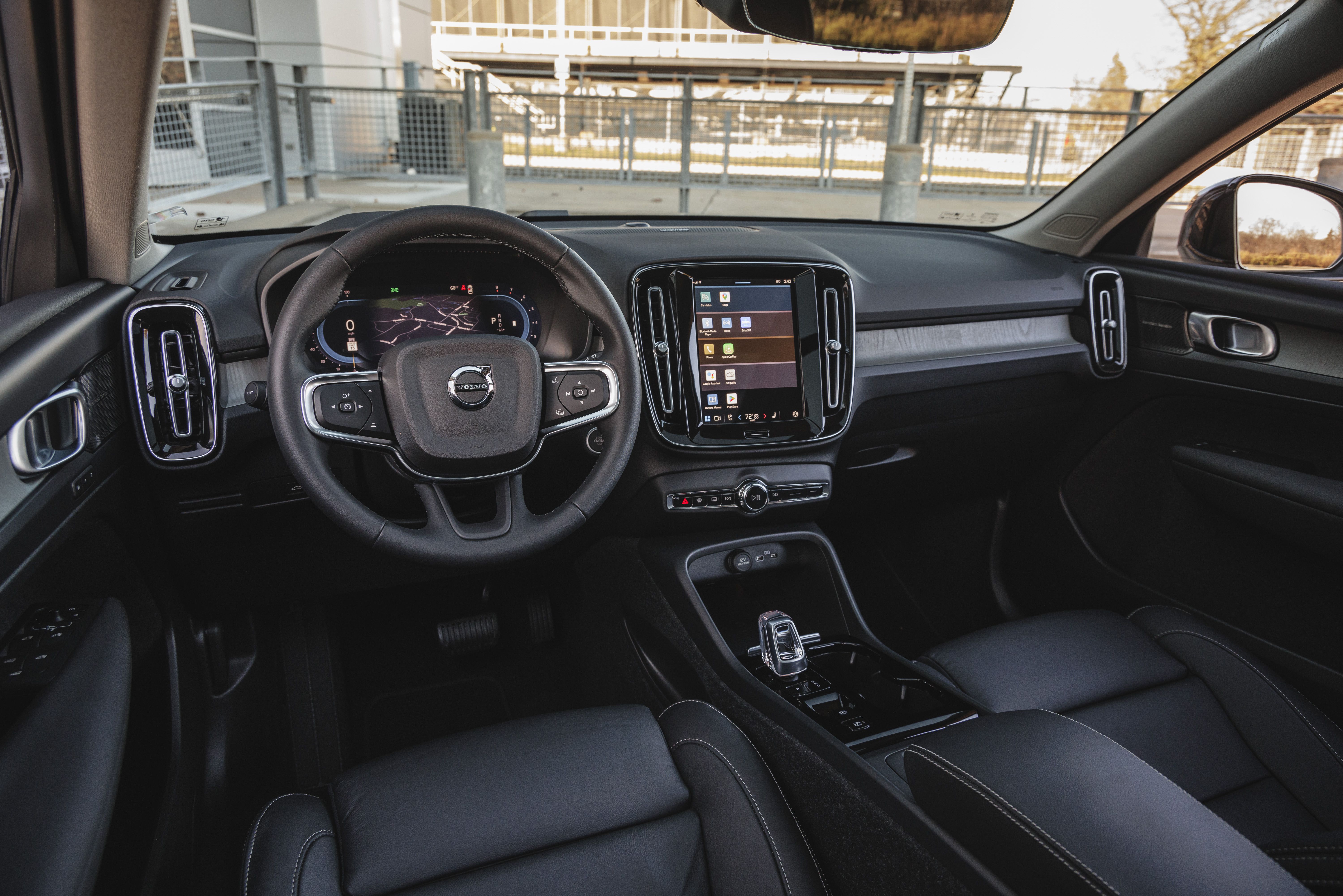 Volvo XC40 Hybrid Interior & Infotainment