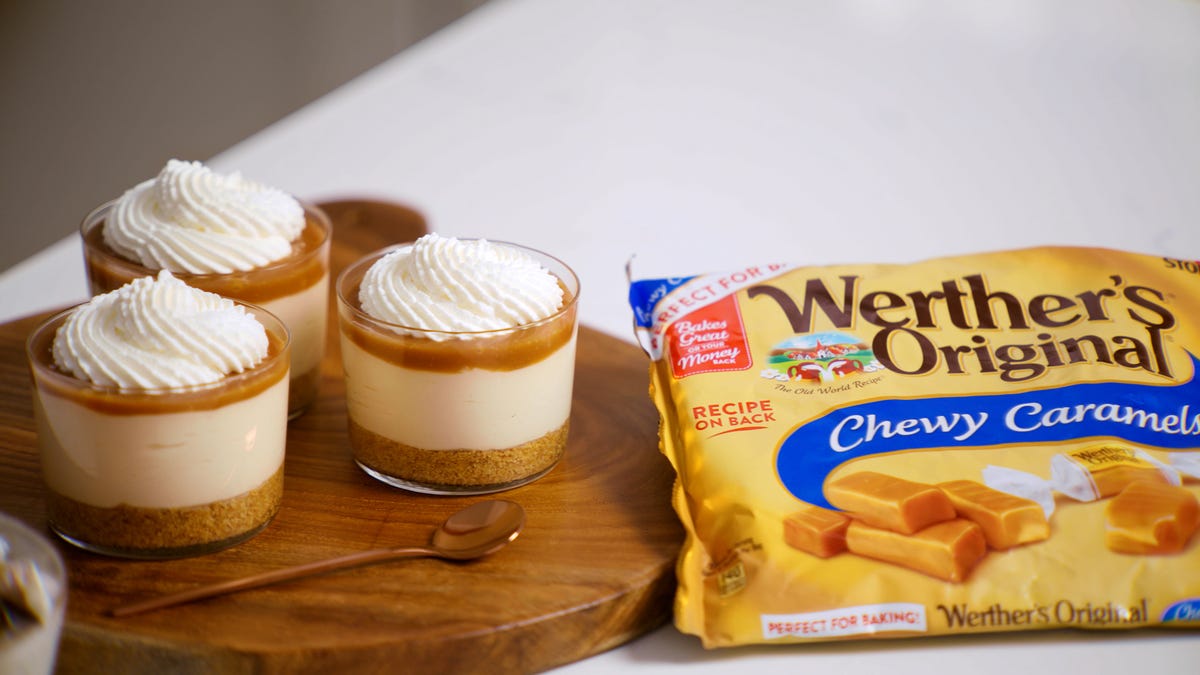 https://hips.hearstapps.com/hmg-prod/images/2023-werthers-cheesecake-final-still005-650c54c2b279b.jpg?crop=1xw:1xh;center,top&resize=1200:*