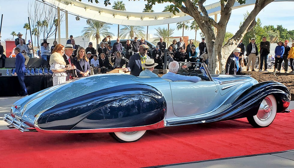 Arizona Concours, Fountain Hills Bookend Scottsdale Auction Week