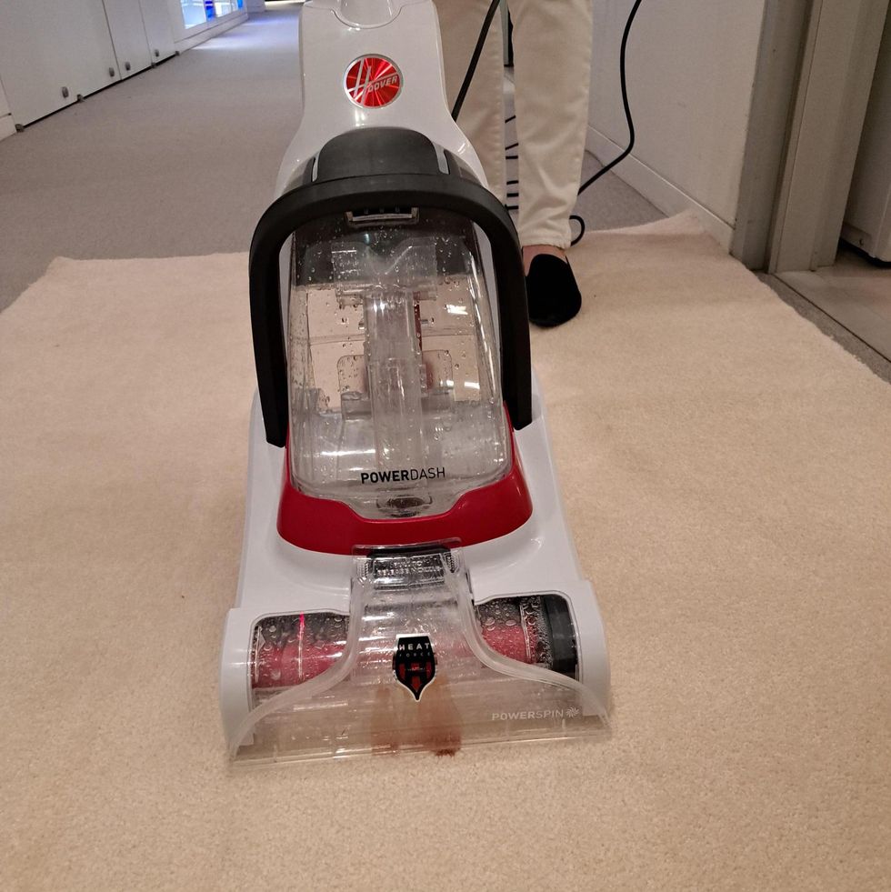 best carpet cleaners testing a carpet cleaner