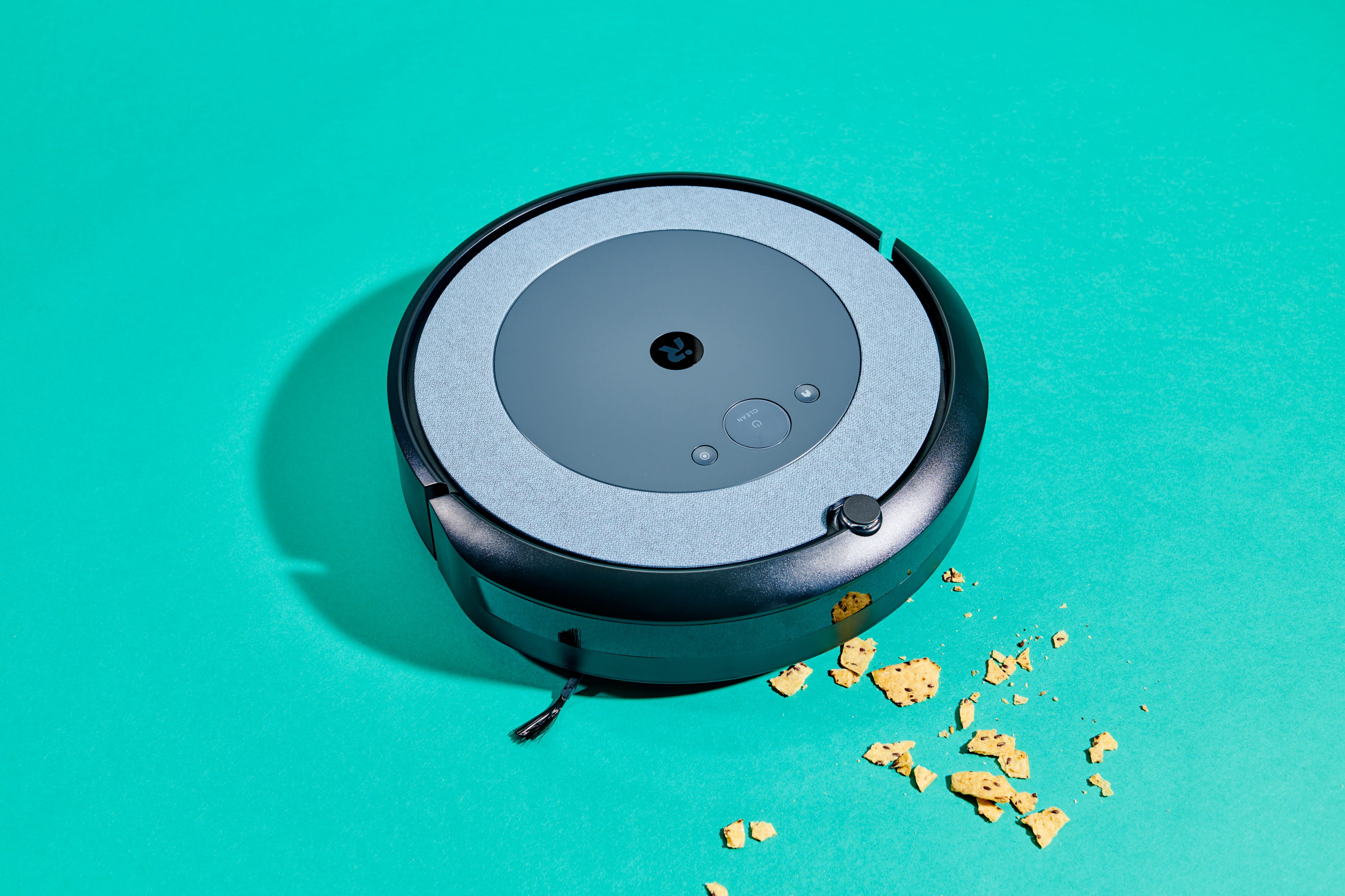 This Smart Robot Vacuum Is the Best Addition to My Home