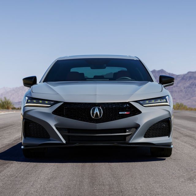 2024 Acura TLX Redefines Automotive Excellence