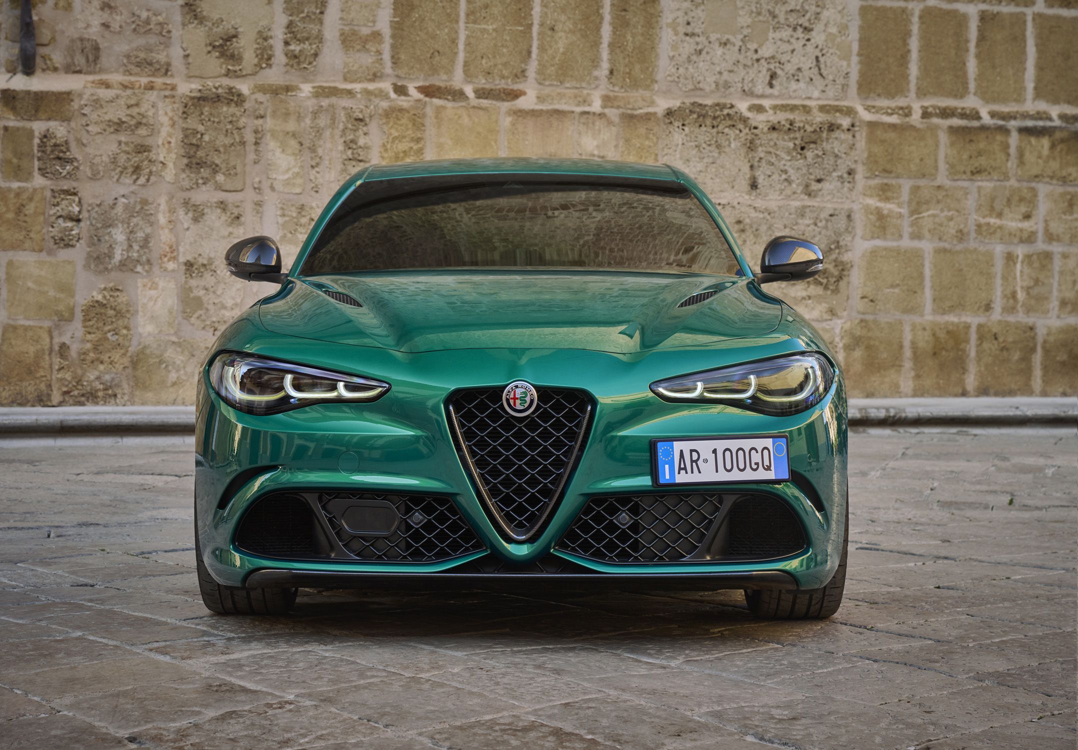 2024 Alfa Romeo Giulia Quadrifoglio Photo Gallery
