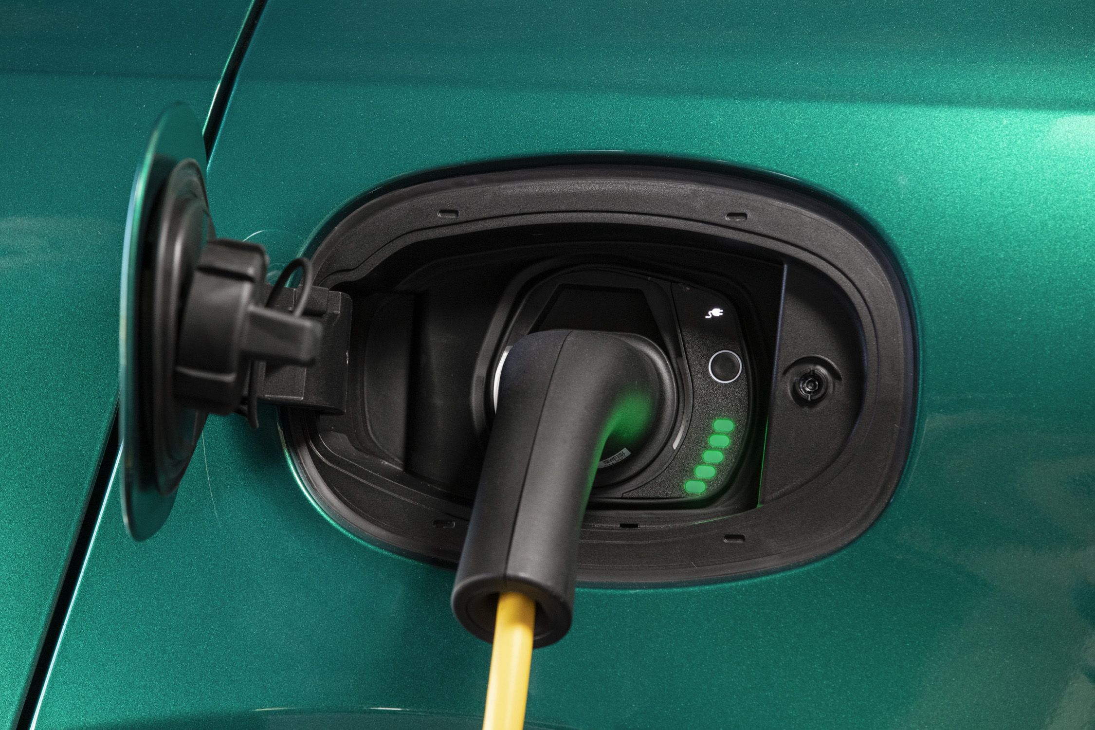 Types of Electric Vehicles: BEVs, PHEVs, HEVs - What's the Difference?