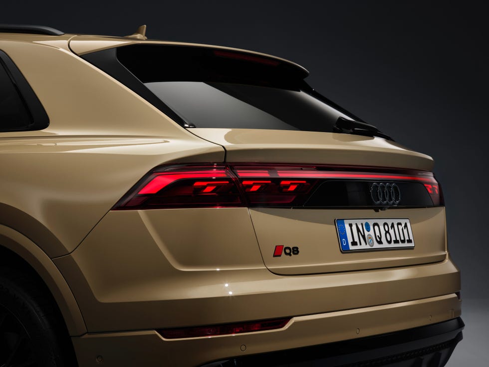 2024 Audi Q8 exterior detail 2024 audi q8 exterior detail