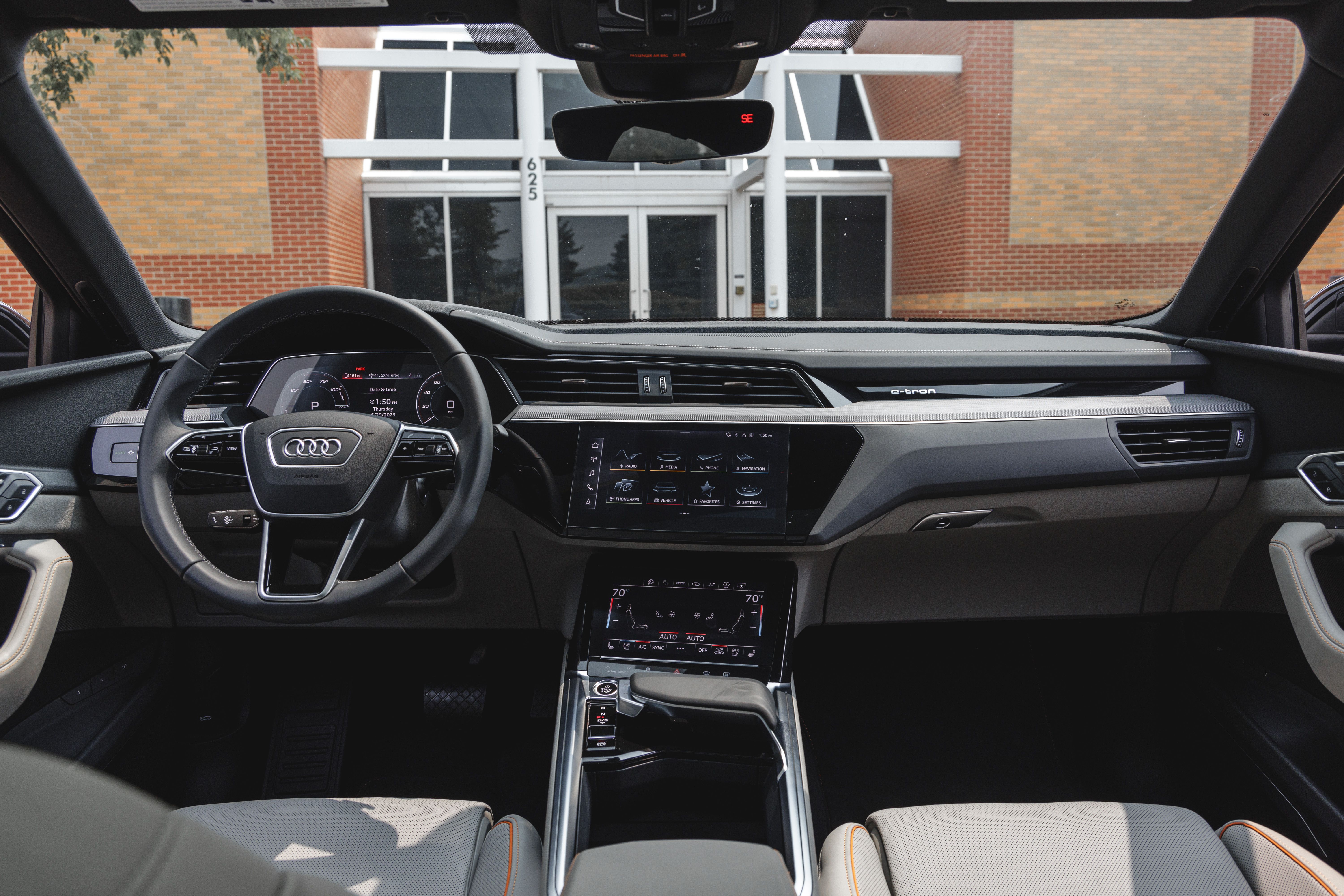 Audi Q8 e-tron Sportback 55 quattro (2022-2024) price and specifications -  EV Database
