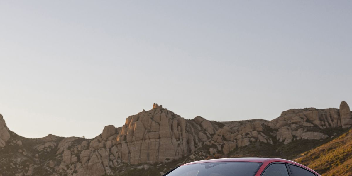 2024 Audi SQ8 e-tron / SQ8 e-tron Sportback Review, Pricing, and Specs