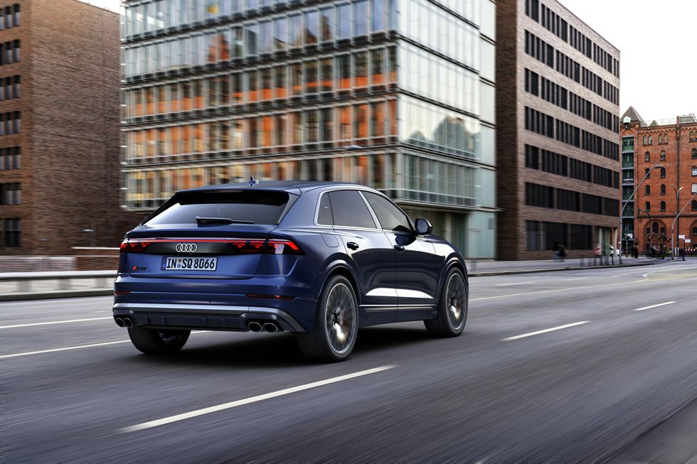 View Photos of the 2024 Audi SQ8