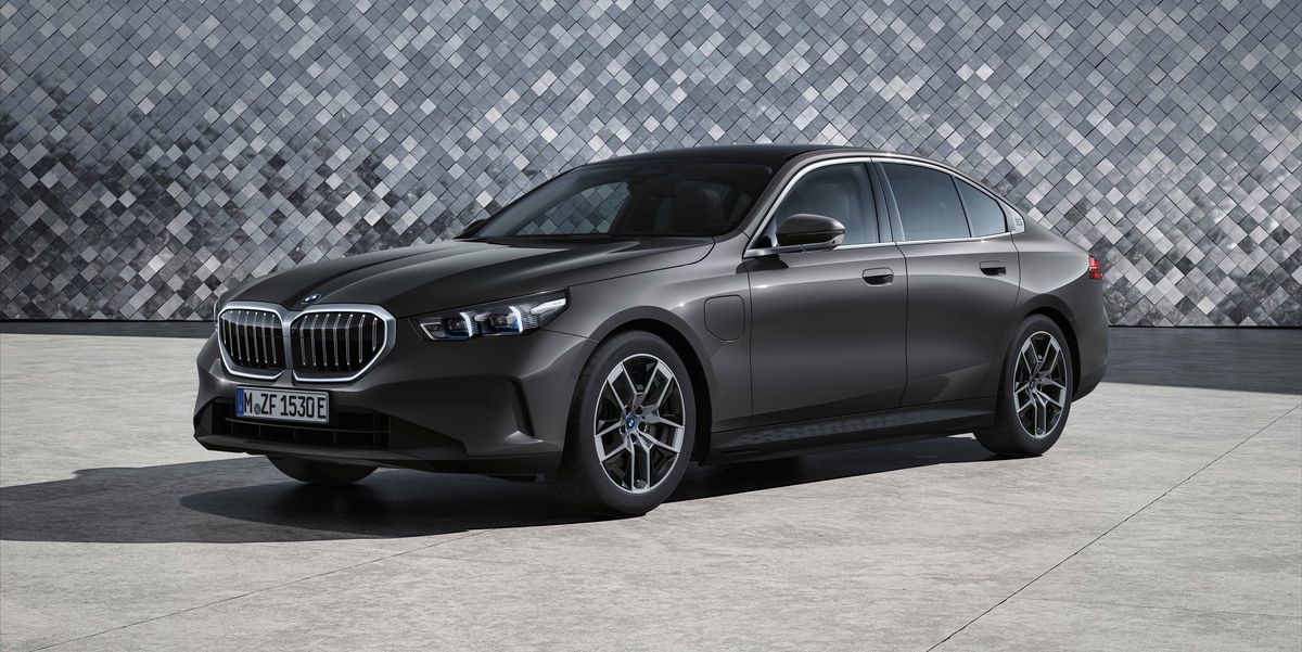 2024 BMW 550e xDrive Plug-In Hybrid Confirmed for U.S. with 483 HP