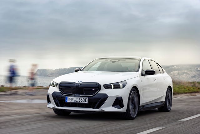 2024 BMW i5