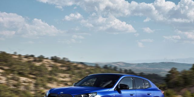2024 BMW X2 Returns as the X1's Funkier-Looking Sibling