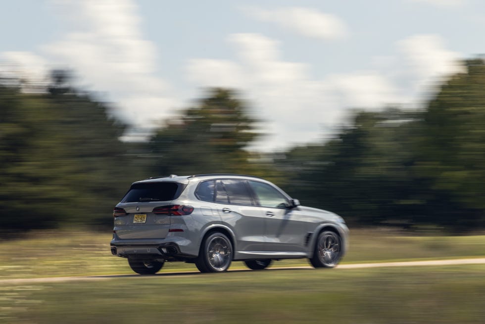 View Photos of the 2024 BMW X5 xDrive50e PlugIn Hybrid