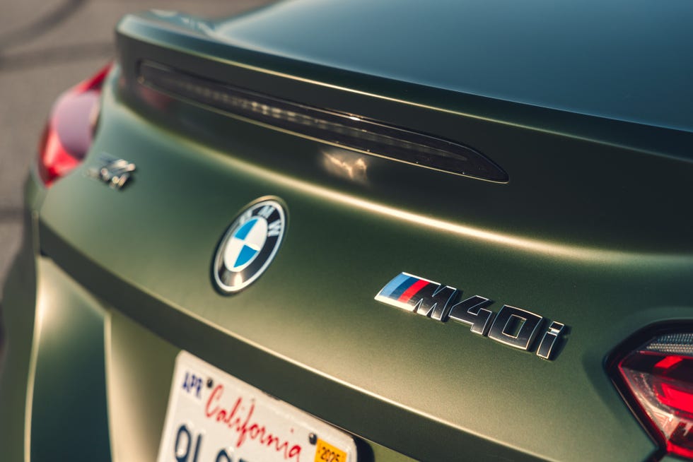 بي ام دبليو z4 m40i موديل 2025