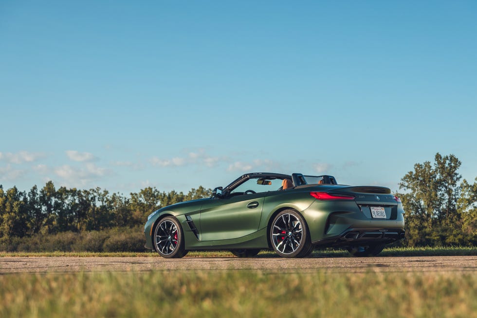 بي ام دبليو z4 m40i موديل 2025