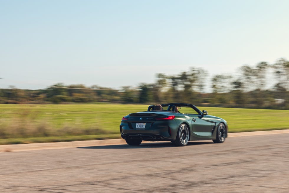 بي ام دبليو z4 m40i موديل 2025