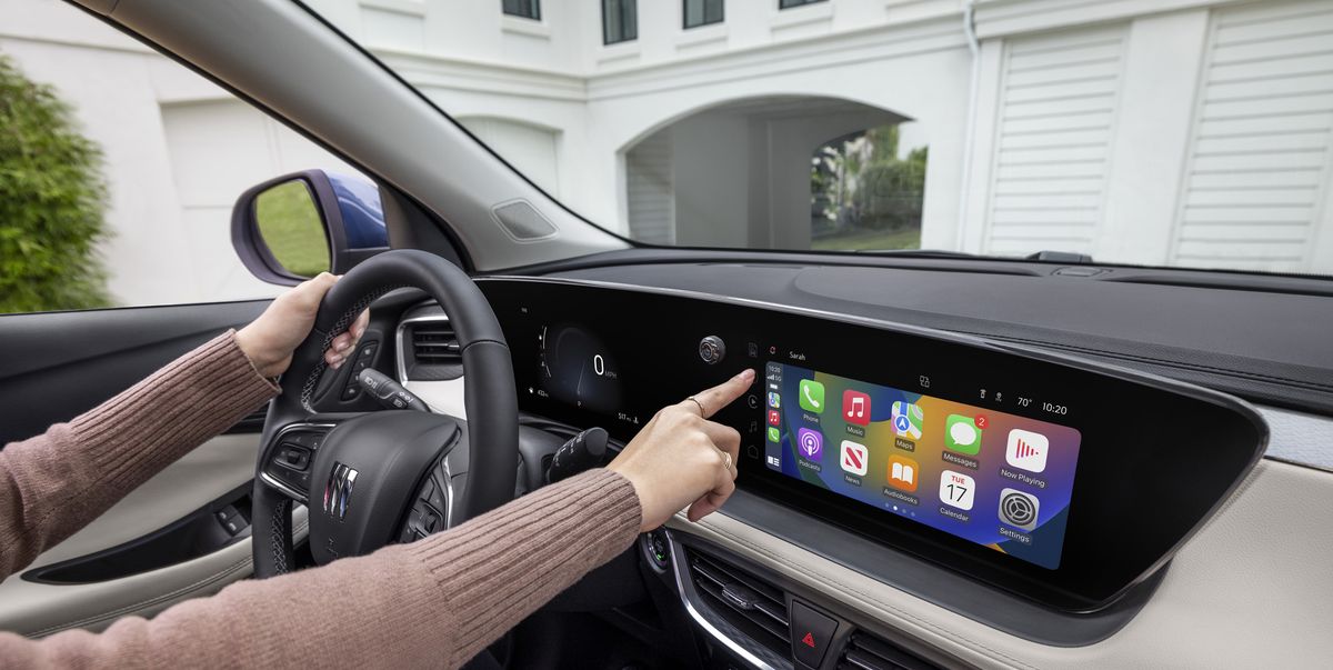 GM Files Paten for Touchscreen That Cleans Itself