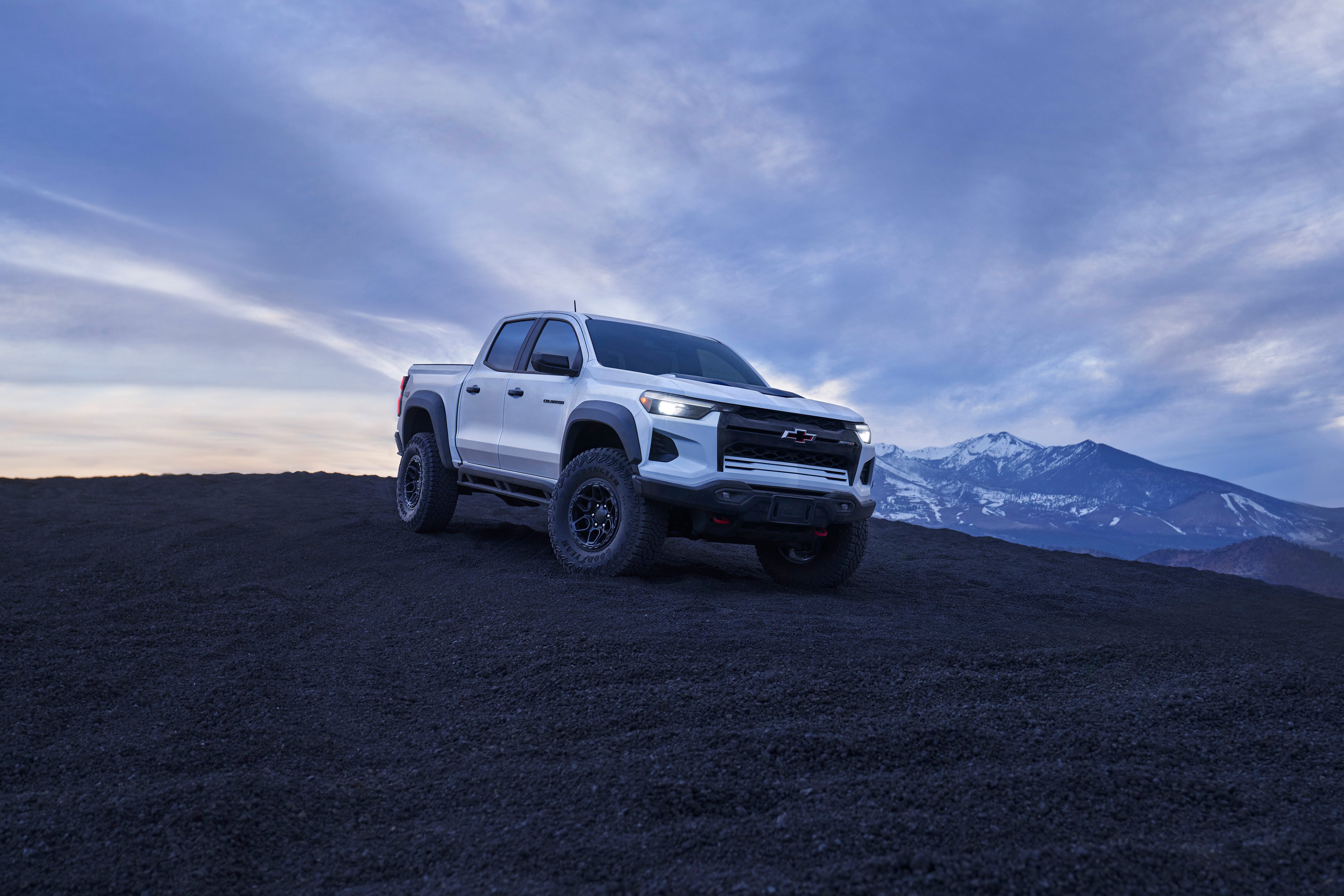 Chevrolet Teams Up with AEV for Another Colorado ZR2 Bison