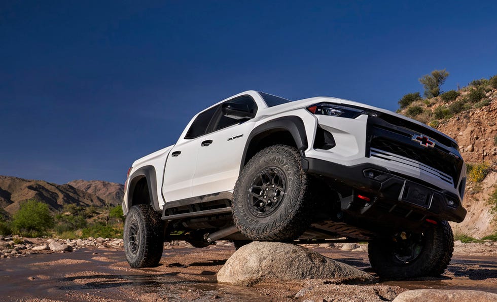 2024 Chevy Colorado ZR2 Bison Goes Bigger Than OffRoad Rivals 2024 Chevy Colorado ZR2 Bison Goes Bigger Than OffRoad Rivals