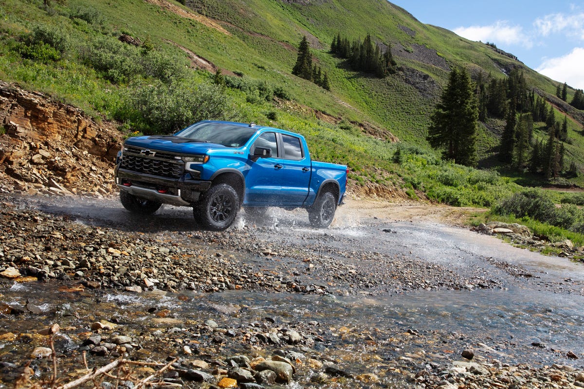 2024 Chevy Silverado ZR2 Gets Duramax Turbo Diesel Option