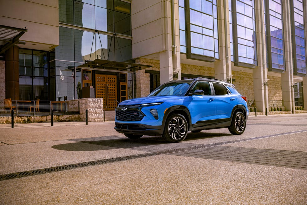 View Photos of the 2024 Chevrolet TrailBlazer