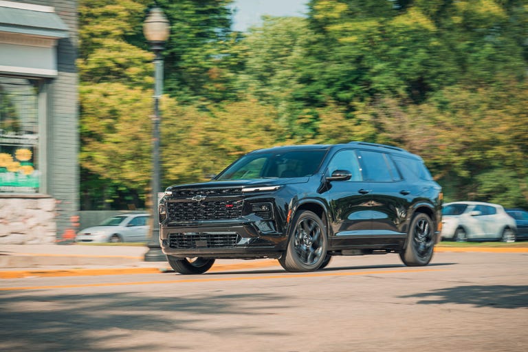 2025 Chevrolet Traverse Review, Pricing, and Specs