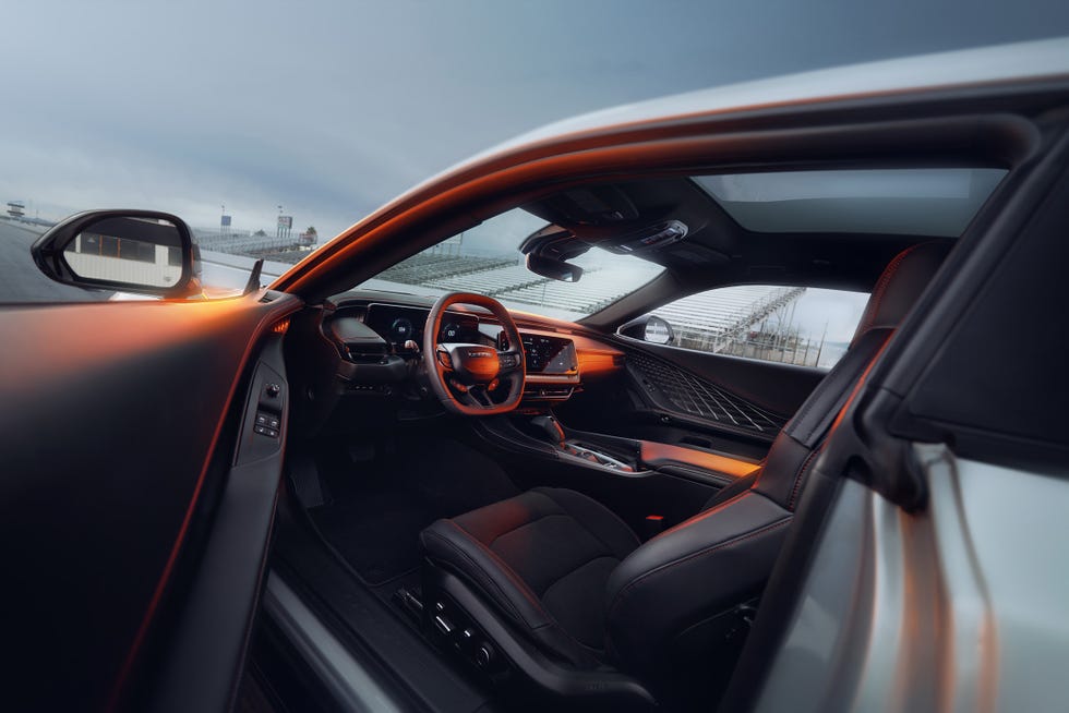 2024 dodge charger daytona interior