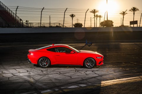 2024 ford mustang ecoboost