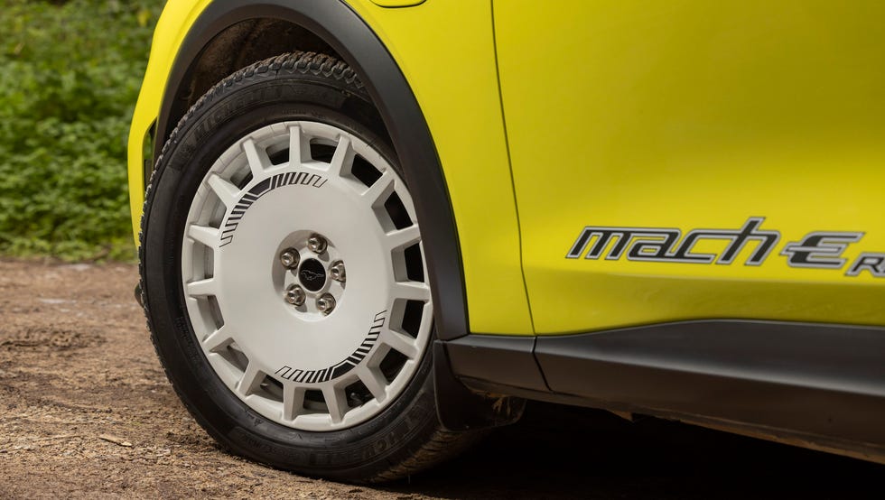 2024 Ford Mustang Mach-E Rally 2024 ford mustang mach e rally