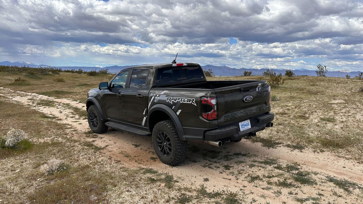 preview for The 2024 Ford Ranger Raptor Has Our Full Attention