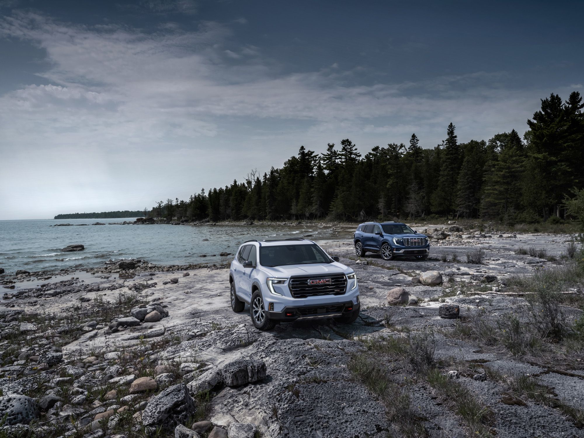 2024 GMC Acadia Grows Significantly Approaches Yukon Proportions