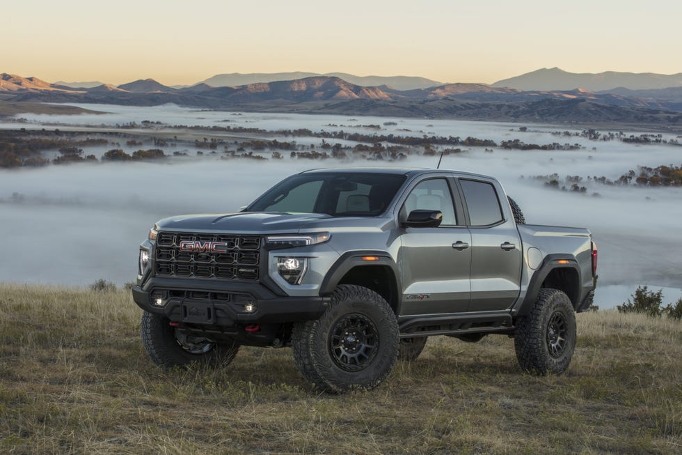 View Photos of the 2024 GMC Canyon AT4X AEV