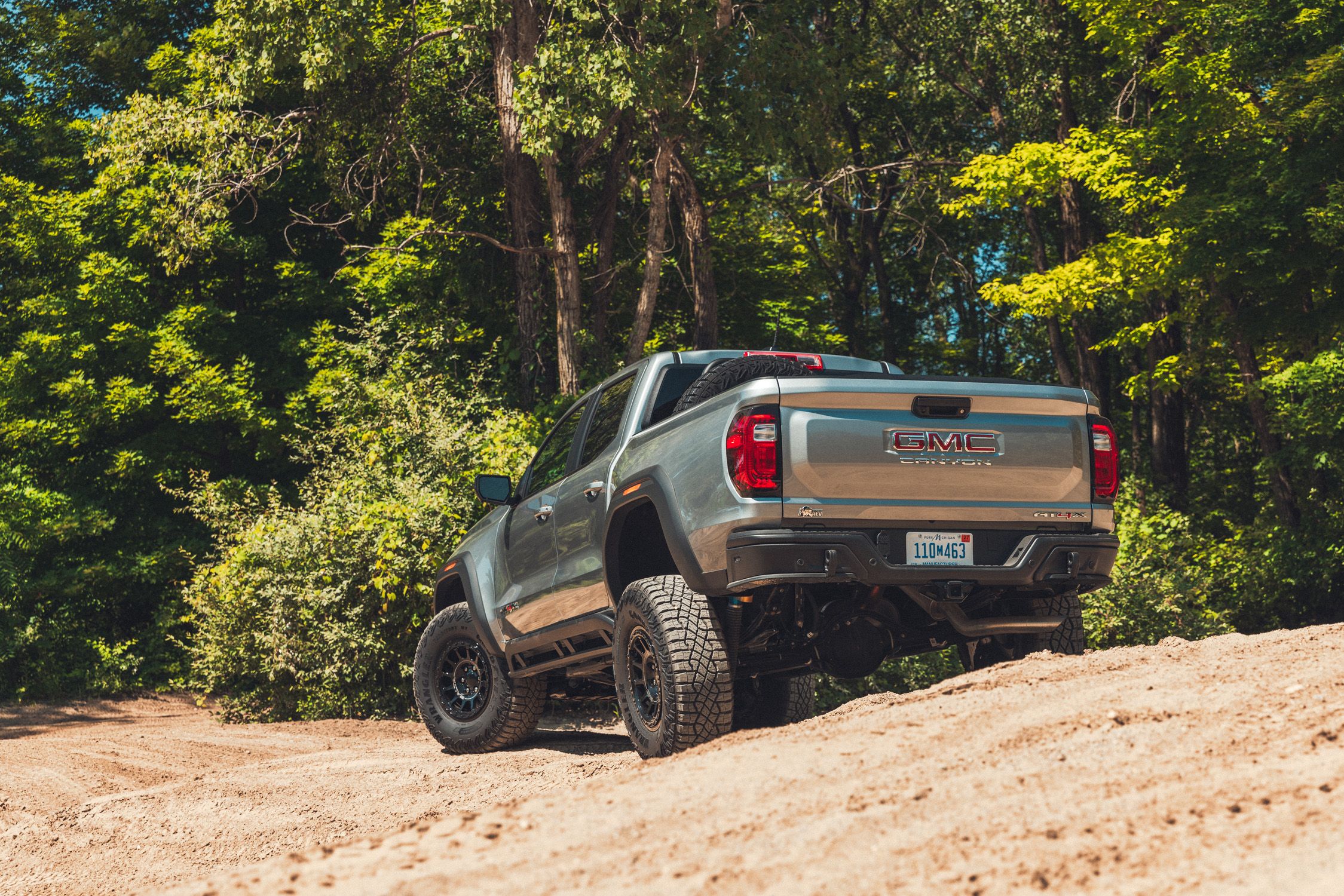 2024 GMC Canyon Review, Pricing, Specs