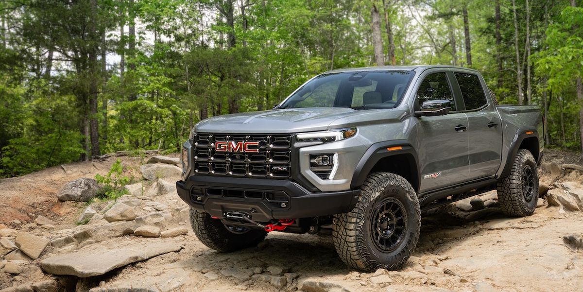 2024 GMC Canyon AT4X AEV Edition Gets the Big-Tire Treatment