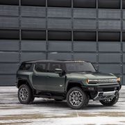 the gmc hummer ev suv completes the hummer ev family and features a 1267 inch wheelbase for tight proportions and a maneuverable body, providing remarkable on  and off road capability