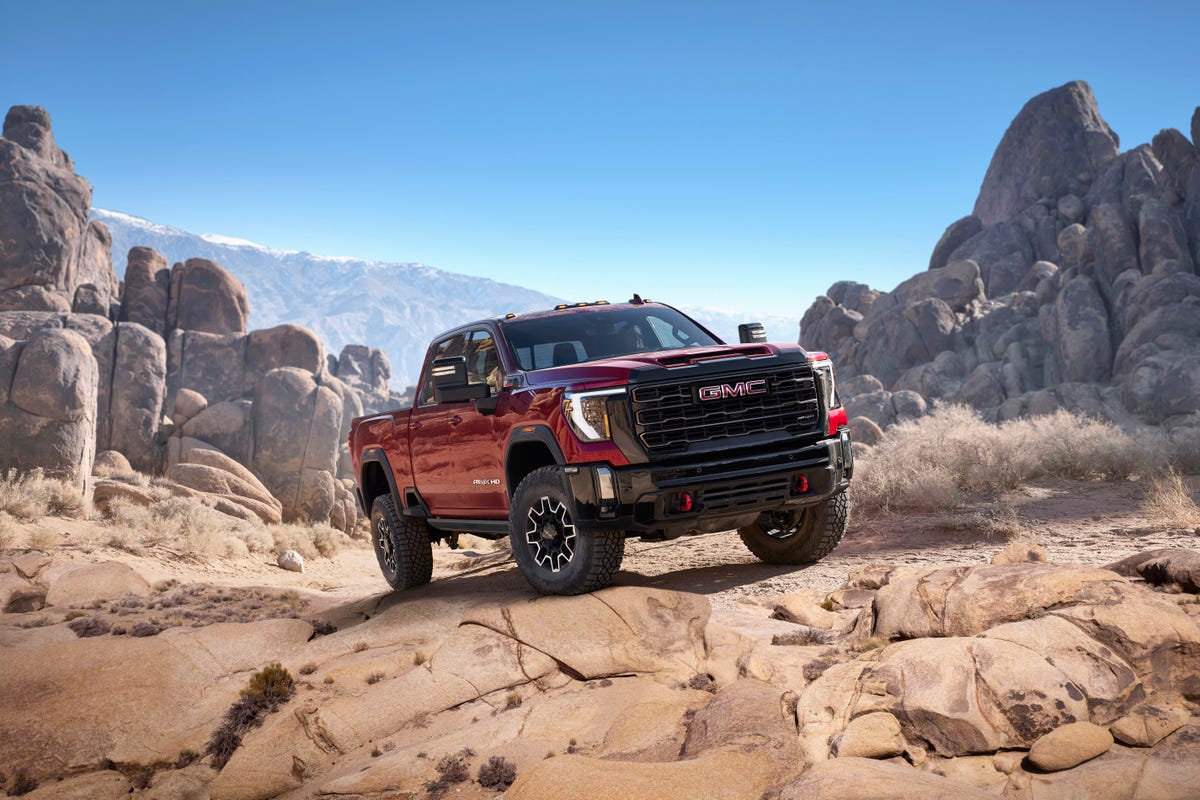 The GMC Sierra HD AT4X Is Opulent Off-Roading