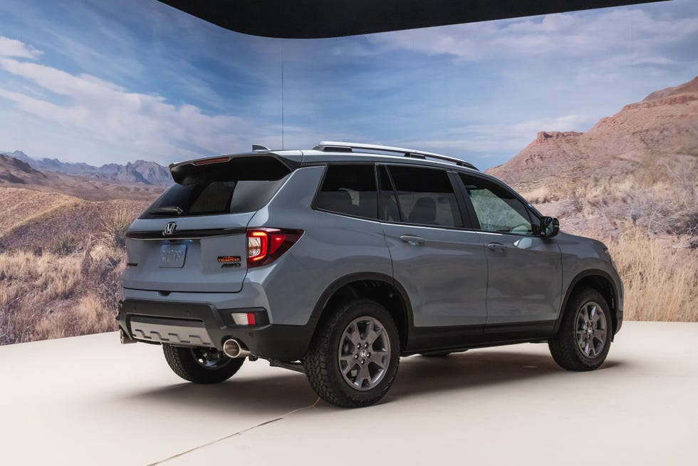 View Photos of the 2024 Honda Passport