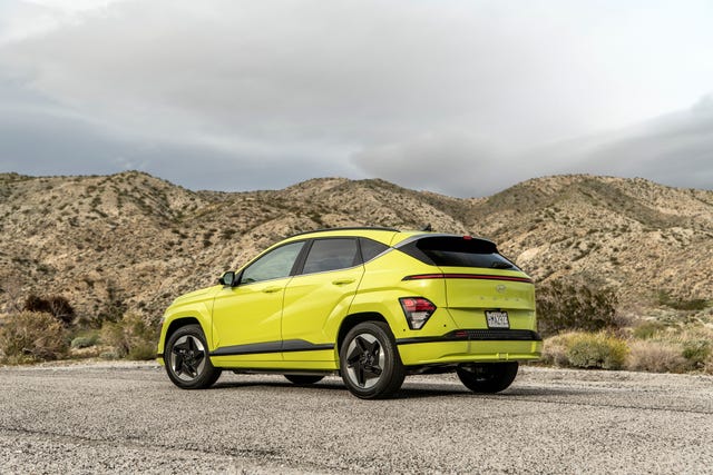 Hyundai Details the 2024 Kona's U.S.Spec Battery Options, Engines