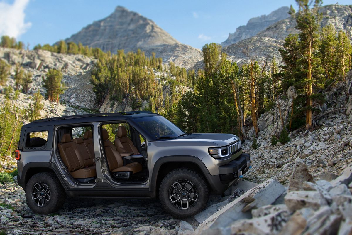 2024 Jeep Recon and Wagoneer S Are Brand's First  EVs