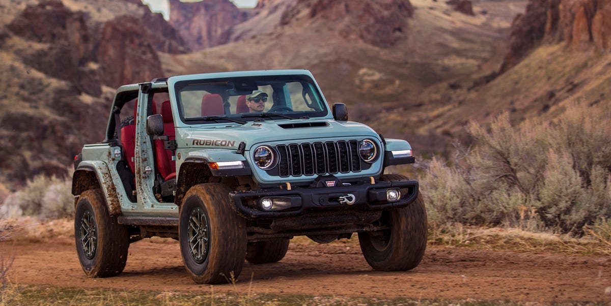 2024 Jeep Wrangler Risks It All with Changed Grille - It Works